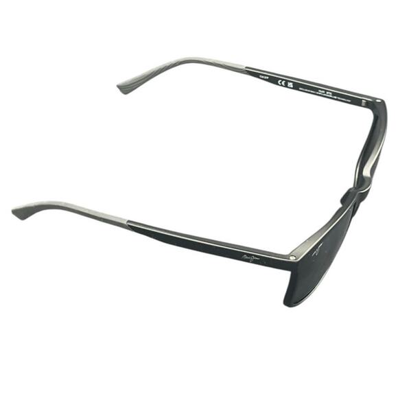 Maui Jim Hulili Polarized Sunglasses Matte Black MJ0672S-001 - Picture 10 of 10